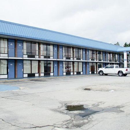 Hotel Rising Eagle Cordele Exterior photo