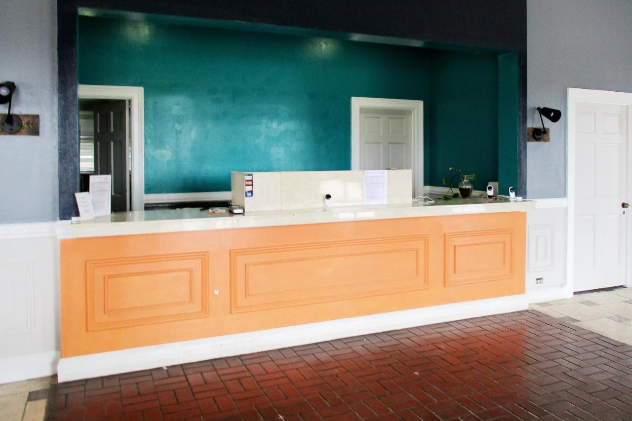 Hotel Rising Eagle Cordele Exterior photo
